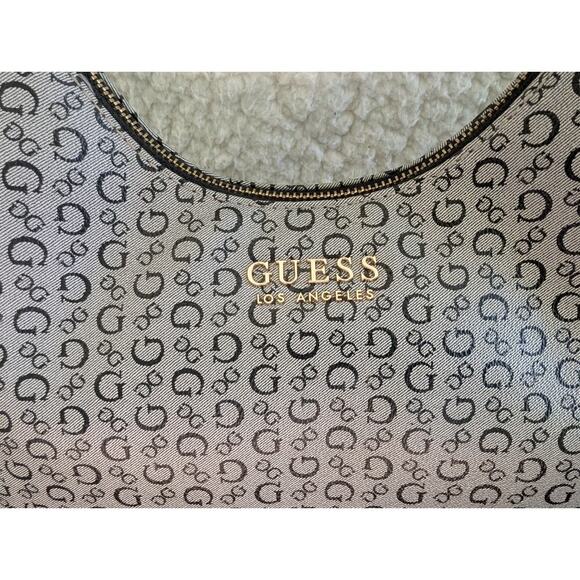 Guess CLARENCE HOBO SG911803 BLA - Picture 4 of 13